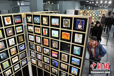“意象世界 多彩中国”微型艺术展走进云南高校